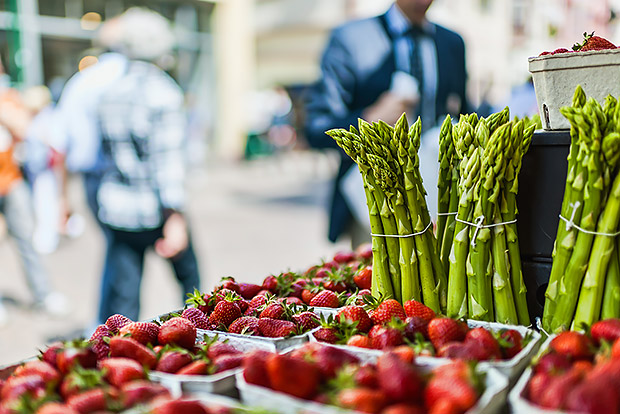 spring fruits and veggies to eat now