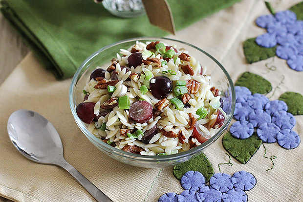 pasta salad w/ grapes and pecans recipe