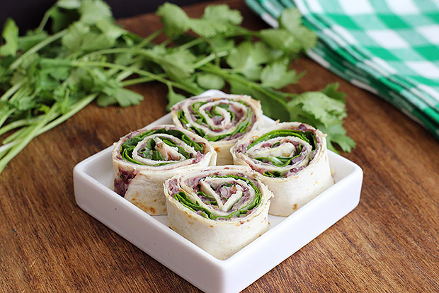 Lunchbox Black Bean Pinwheel Wraps Recipe